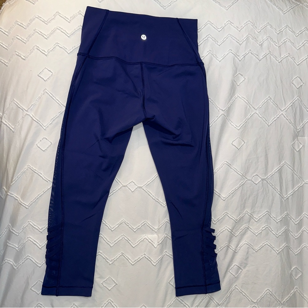 lululemon | Minimalist Crop Hero Blue High Rise Mesh Panel Criss Cross Straps 6 - Picture 10 of 16
